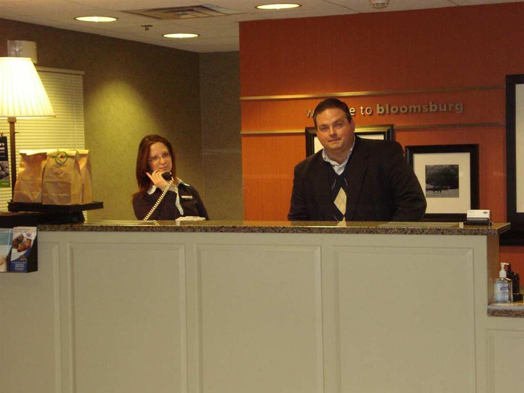 Hampton Inn Bloomsburg Beltér fotó